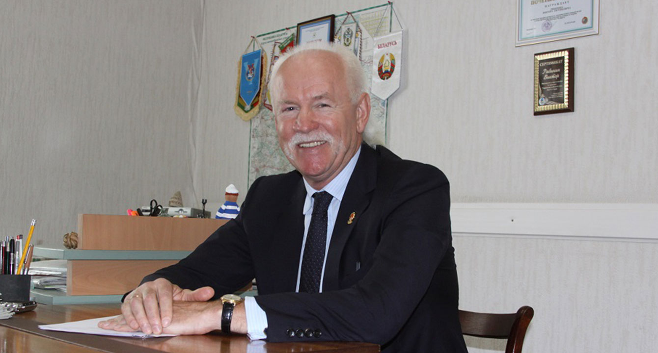 ДМИТРИЙ ТИХОМОЛОВ: РЕПЕТИЦИЯ ЕВРОИГР